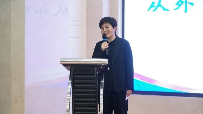 新程！阿姨来了2025富春江论坛圆满落幕！MG不朽情缘正版富春江暖千帆竞嘉乐会聚启(图1)